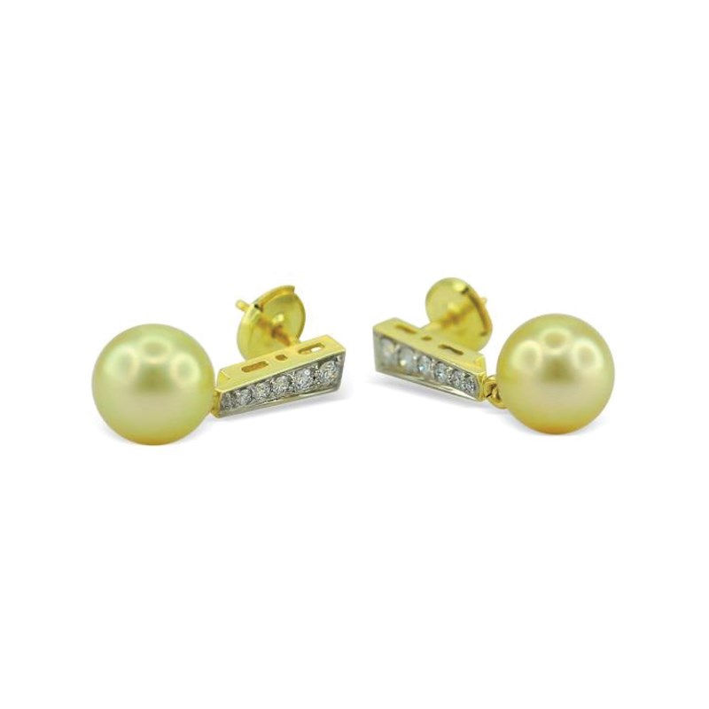 Picture of Pearl Cheryl Gold Earrings